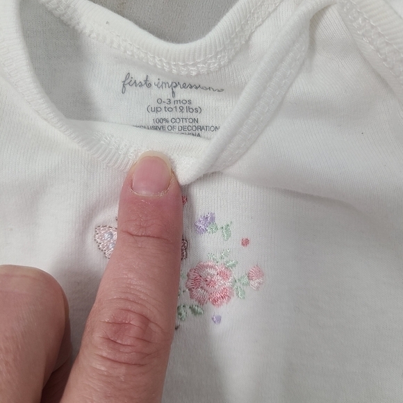 First Impressions Butterfly 2 piece set - size 0-3 months - Picture 4 of 4